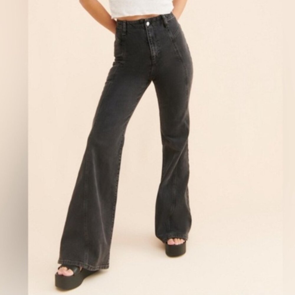 NWOT Free People Florence Flare Jeans